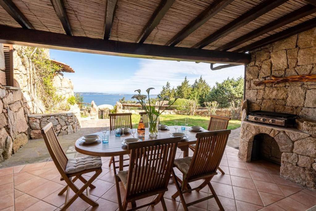 Casa Vista Mare In Costa Smeralda Villa Cala Bitta Buitenkant foto